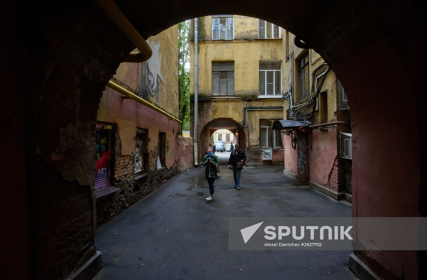 Monument to Sergei Dovlatov unceiled in St. Petersburg