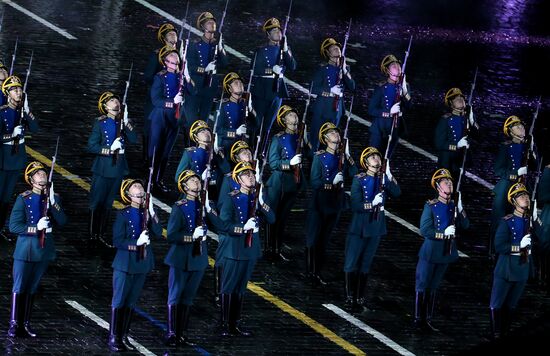 Spasskaya Tower 2016 international military music festival closing ceremony