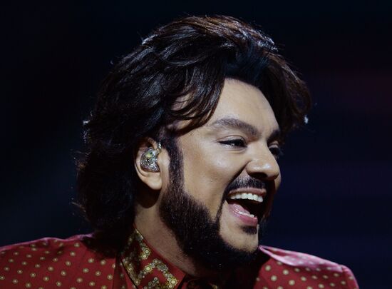 2016 New Wave international music contest for young pop singers. Day Two