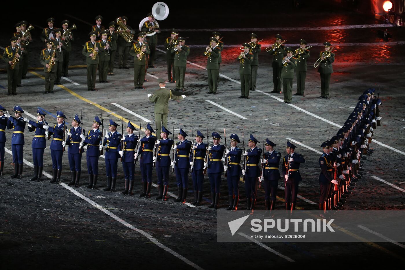 Spasskaya Tower 2016 international military music festival closing ceremony