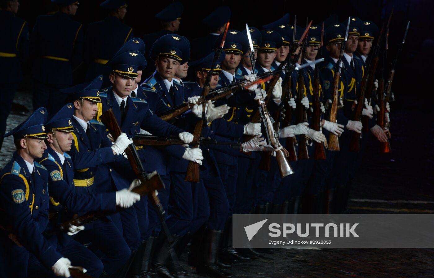 Spasskaya Tower 2016 international military music festival closing ceremony