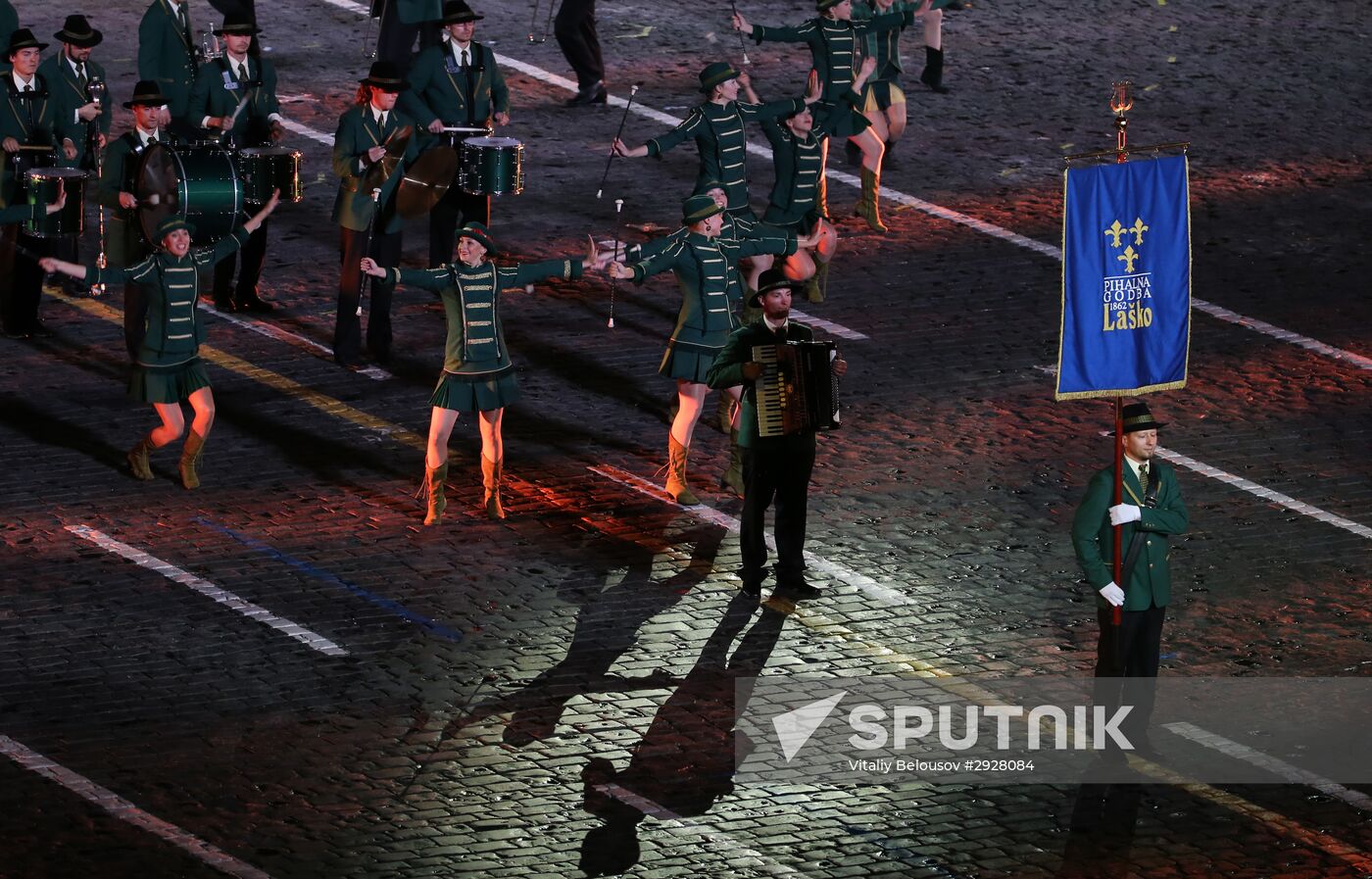 Spasskaya Tower 2016 international military music festival closing ceremony