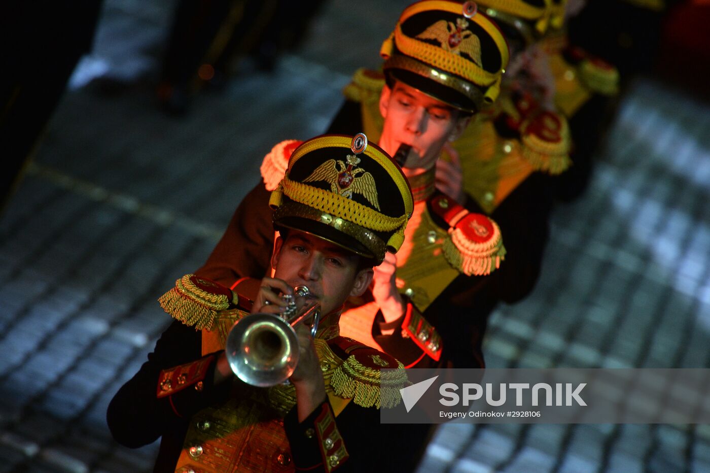 Spasskaya Tower 2016 international military music festival closing ceremony