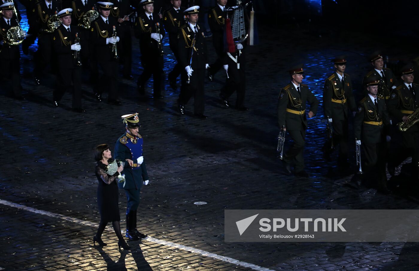 Spasskaya Tower 2016 international military music festival closing ceremony