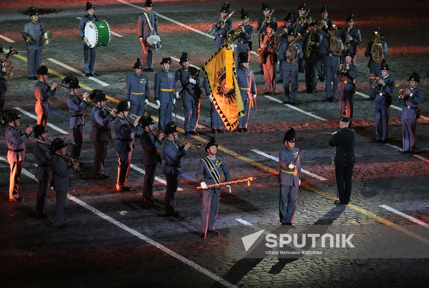 Spasskaya Tower 2016 international military music festival closing ceremony