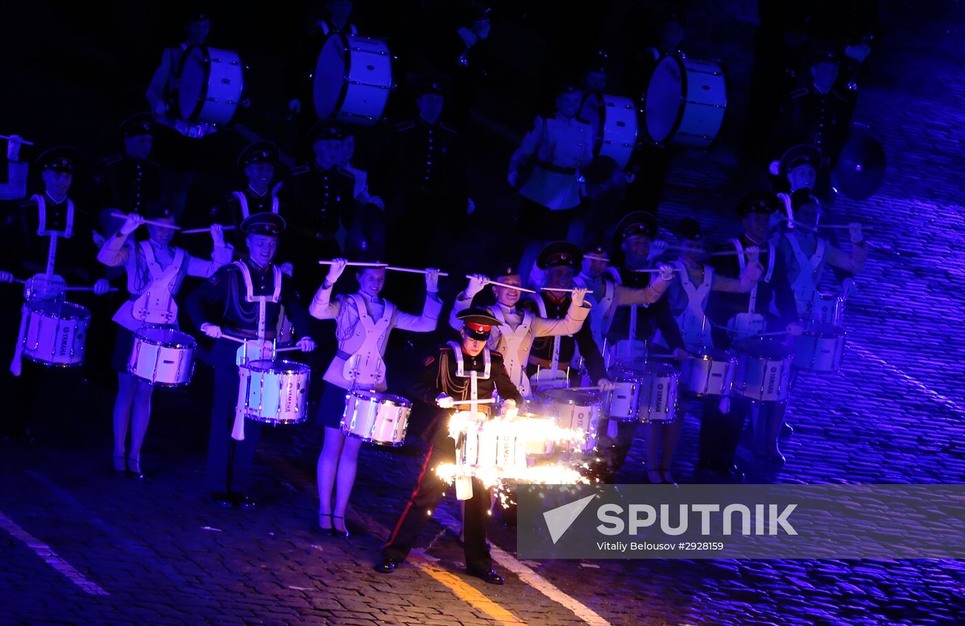 Spasskaya Tower 2016 international military music festival closing ceremony