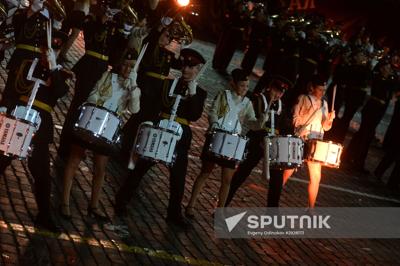 2016 Spasskaya Tower International Military Music Festival closes in Moscow