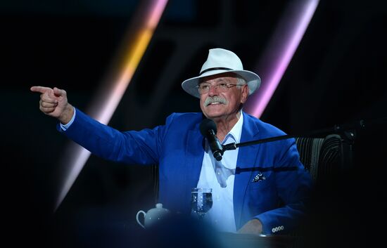 New Wave 2016 international contest of young pop singers. Day Two