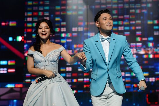 New Wave 2016 international contest of young pop singers. Day Two