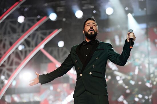 New Wave 2016 international contest of young pop singers. Day Two