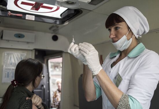 Mobile vaccination stations