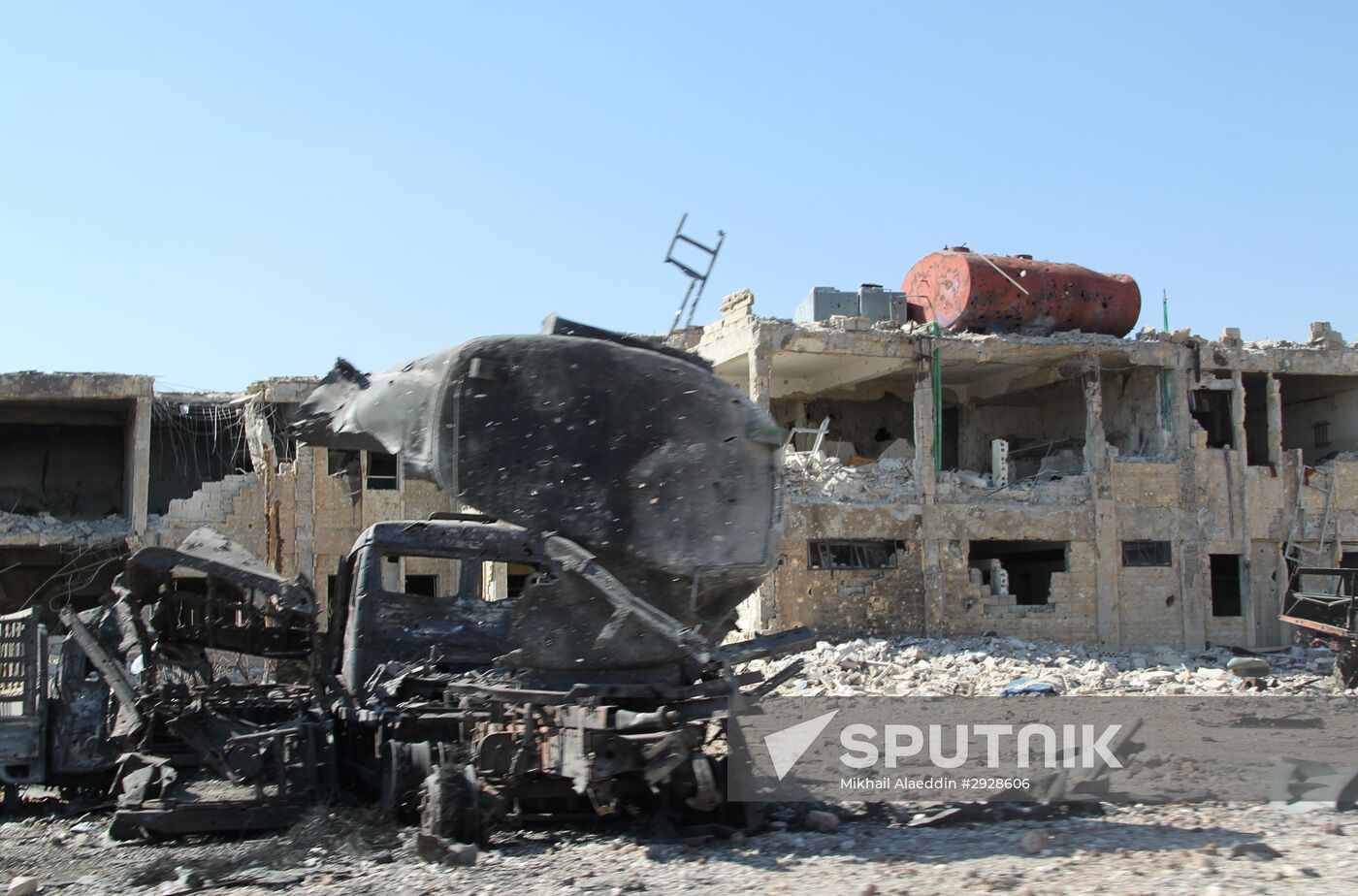 Syrian army cleans out Aleppo military school premises of terrorists