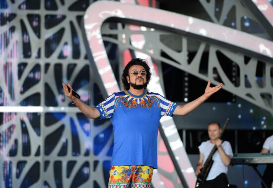 New Wave 2016 international contest of young pop singers. Day Three