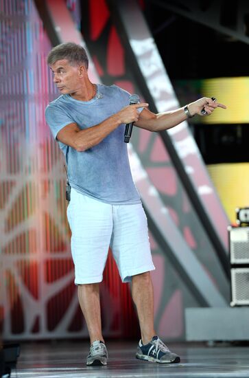 New Wave 2016 international contest of young pop singers. Day Three