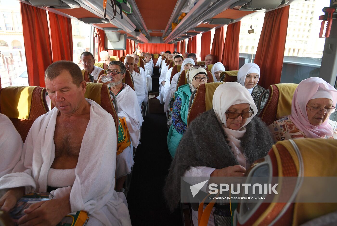 Pilgrims in Mecca