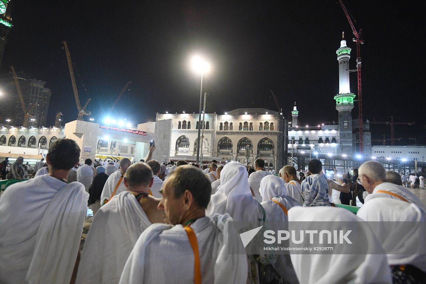 Pilgrims in Mecca