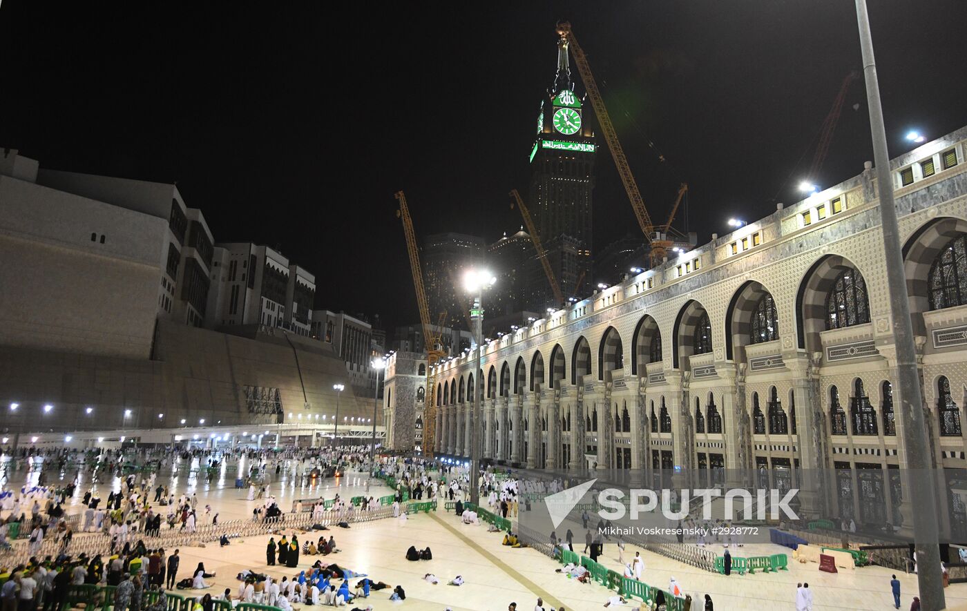 Pilgrims in Mecca