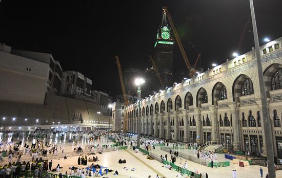 Pilgrims in Mecca
