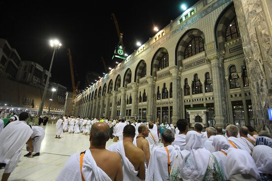Pilgrims in Mecca