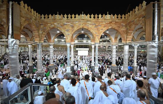 Pilgrims in Mecca