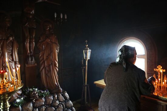 Holy Trinity Kholki Monastery in Belgorod region