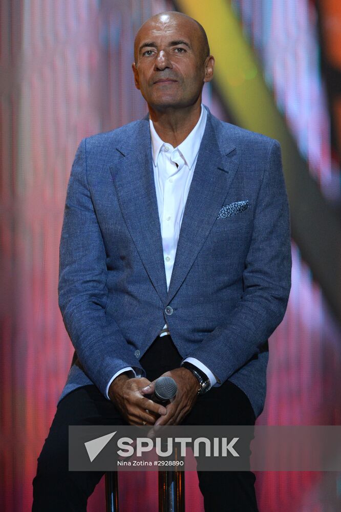 2016 New Wave international music contest for young pop singers. Day Three