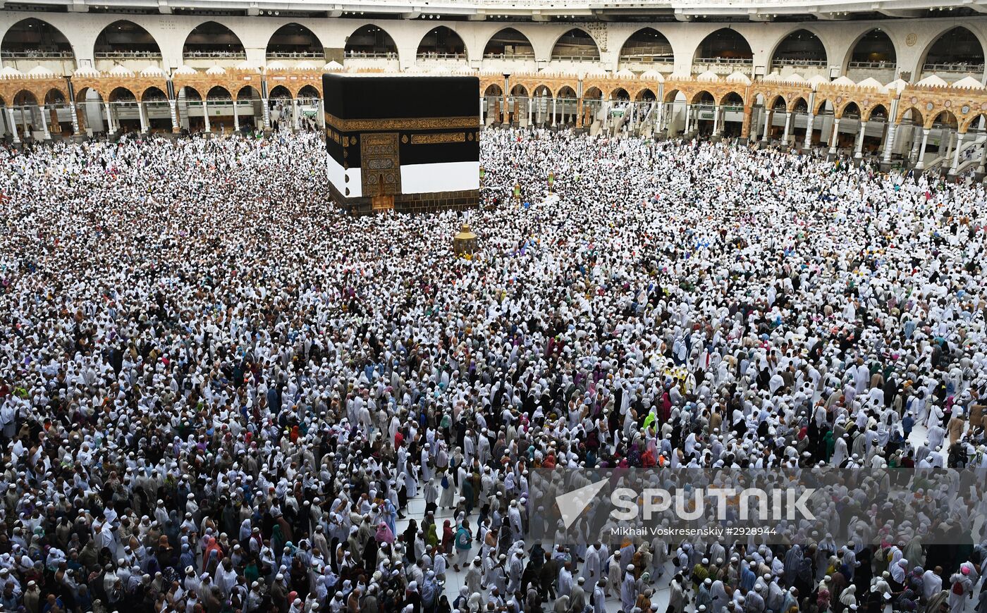 Pilgrims in Mecca
