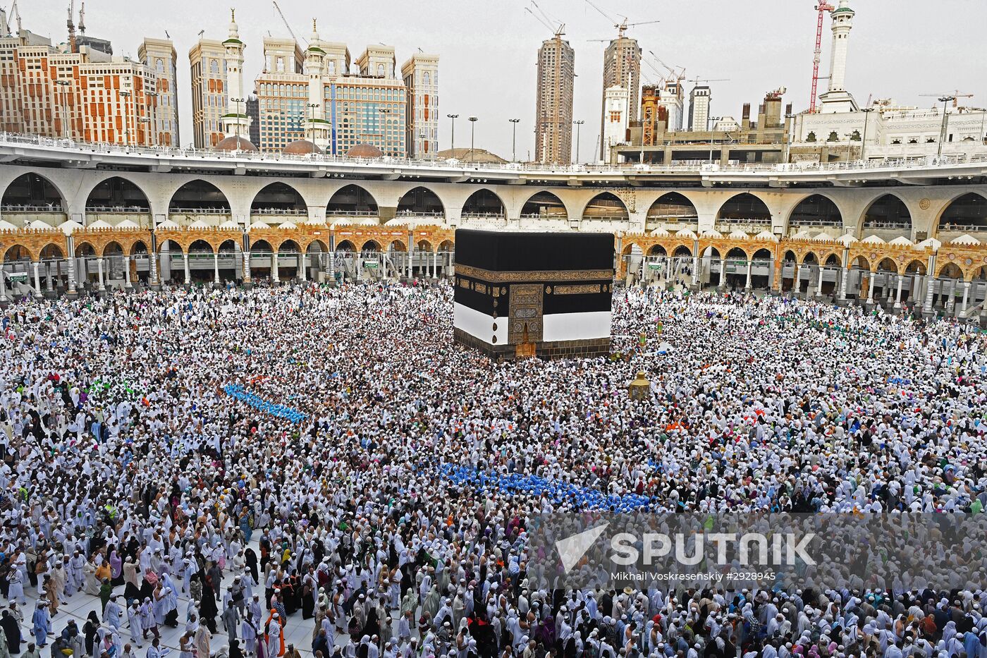 Pilgrims in Mecca