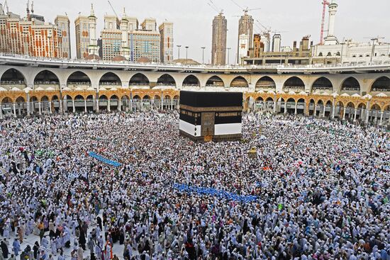 Pilgrims in Mecca