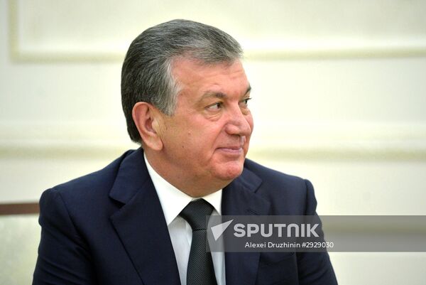 President Vladimir Putin visits Uzbekistan