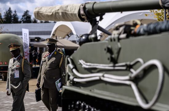 Opening of 2016 ARMY Military Forum