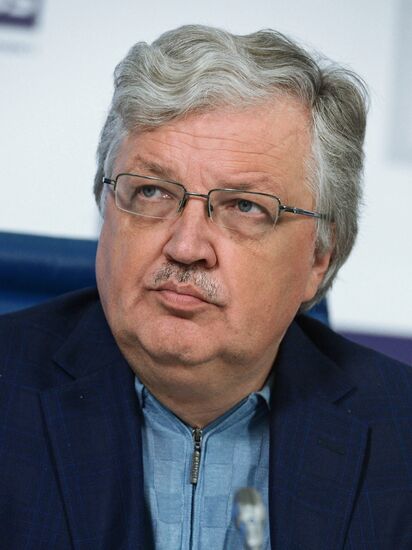 Presentation of book "War and Peace in Terms and Definitions. A Military Technical Dictionary" in Moscow