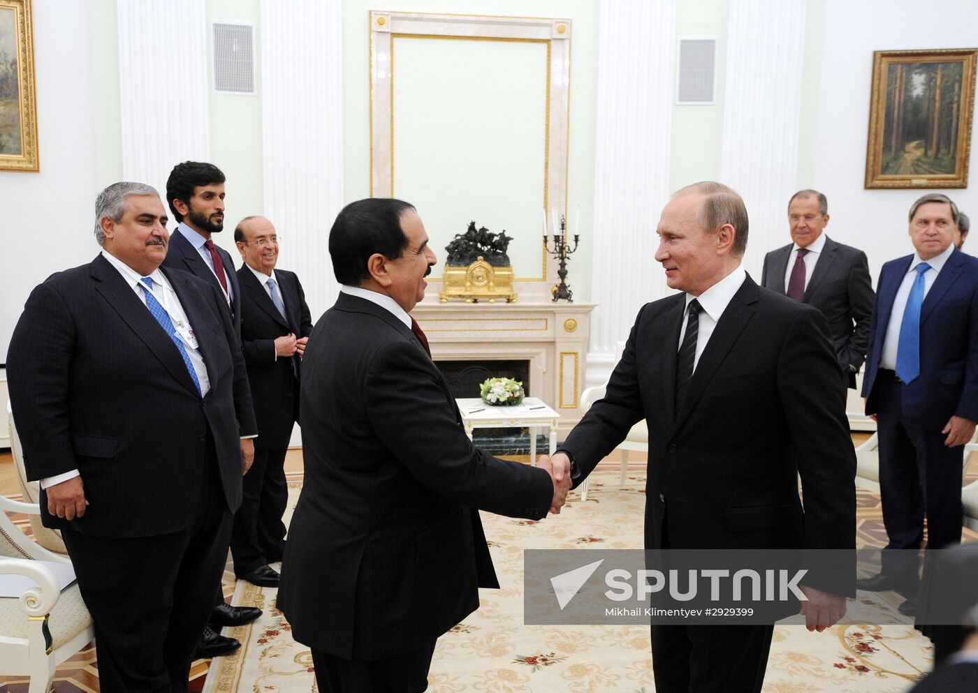 Vladimir Putin meets with King Hamad bin Isa Al Khalifa of Bahrain