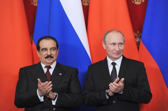 President Vladimir Putin meets with King Hamad bin Isa Al Khalifa of Bahrain