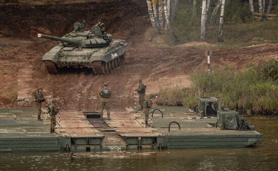 Opening of 2016 ARMY Military Forum