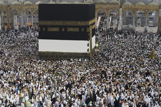 Pilgrims in Mecca