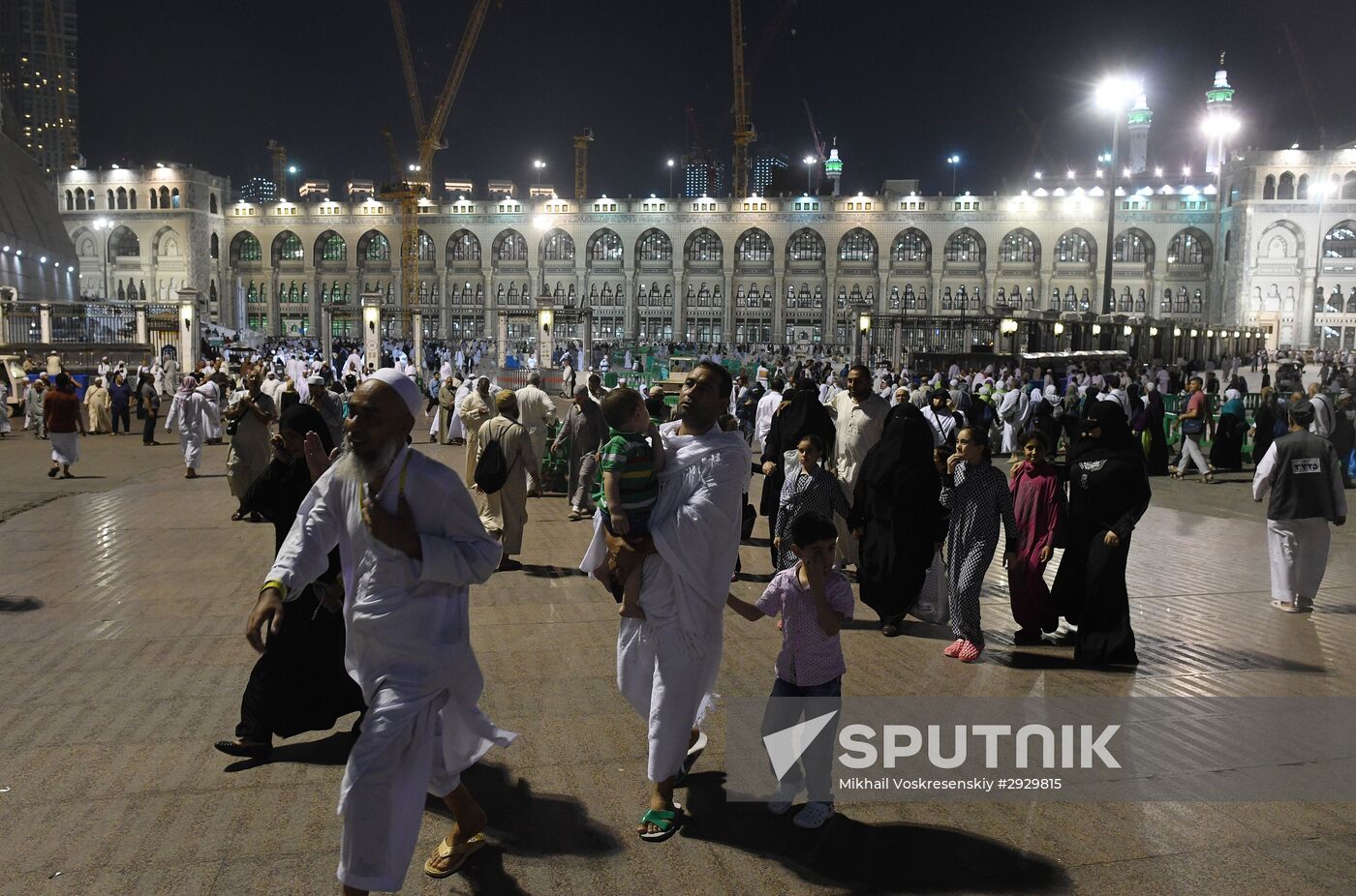 Pilgrims in Mecca