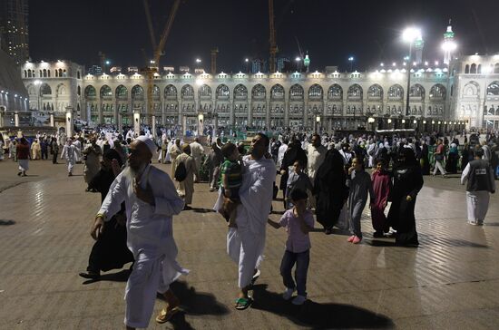 Pilgrims in Mecca