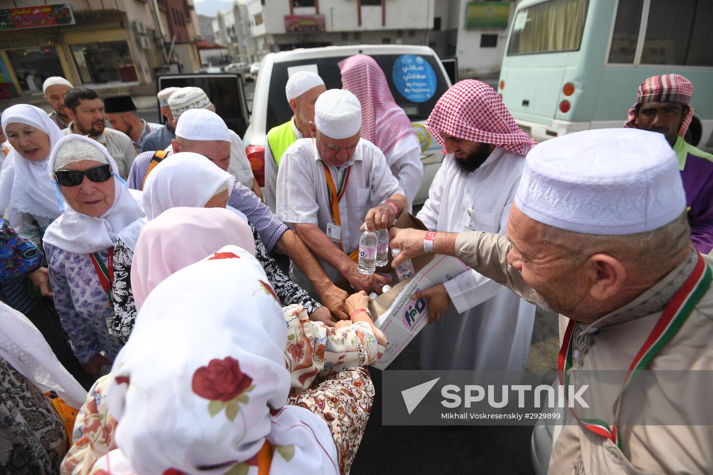 Pilgrims in Arafat Valley in Saudi Arabia