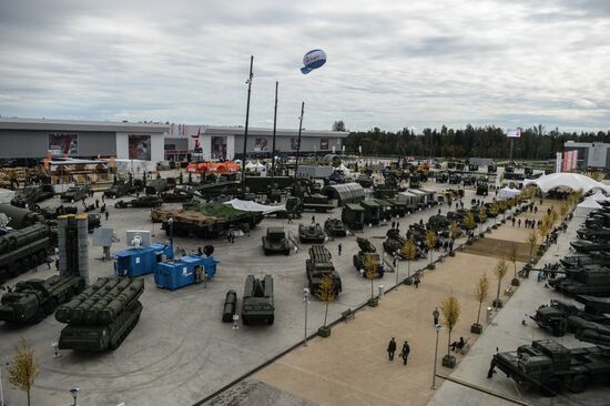2016 ARMY International Military-Technical Forum. Day Two