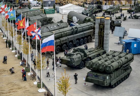 2016 ARMY International Military-Technical Forum. Day Two