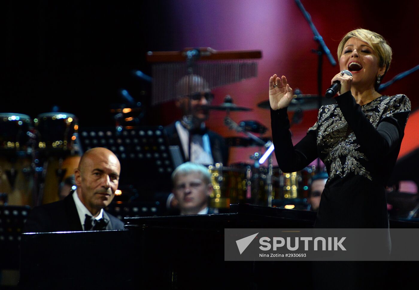 2016 New Wave international music contest. Day Four