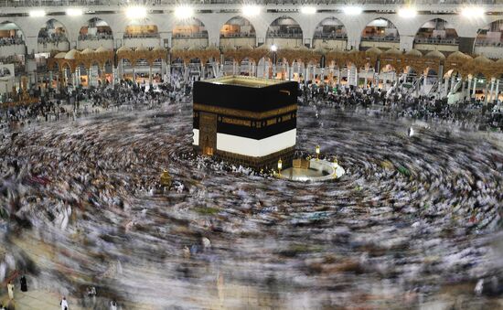 Pilgrims in Mecca