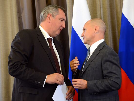 Deputy Prime Minister Dmitry Rogozin visits Splav Scientific and Production Center