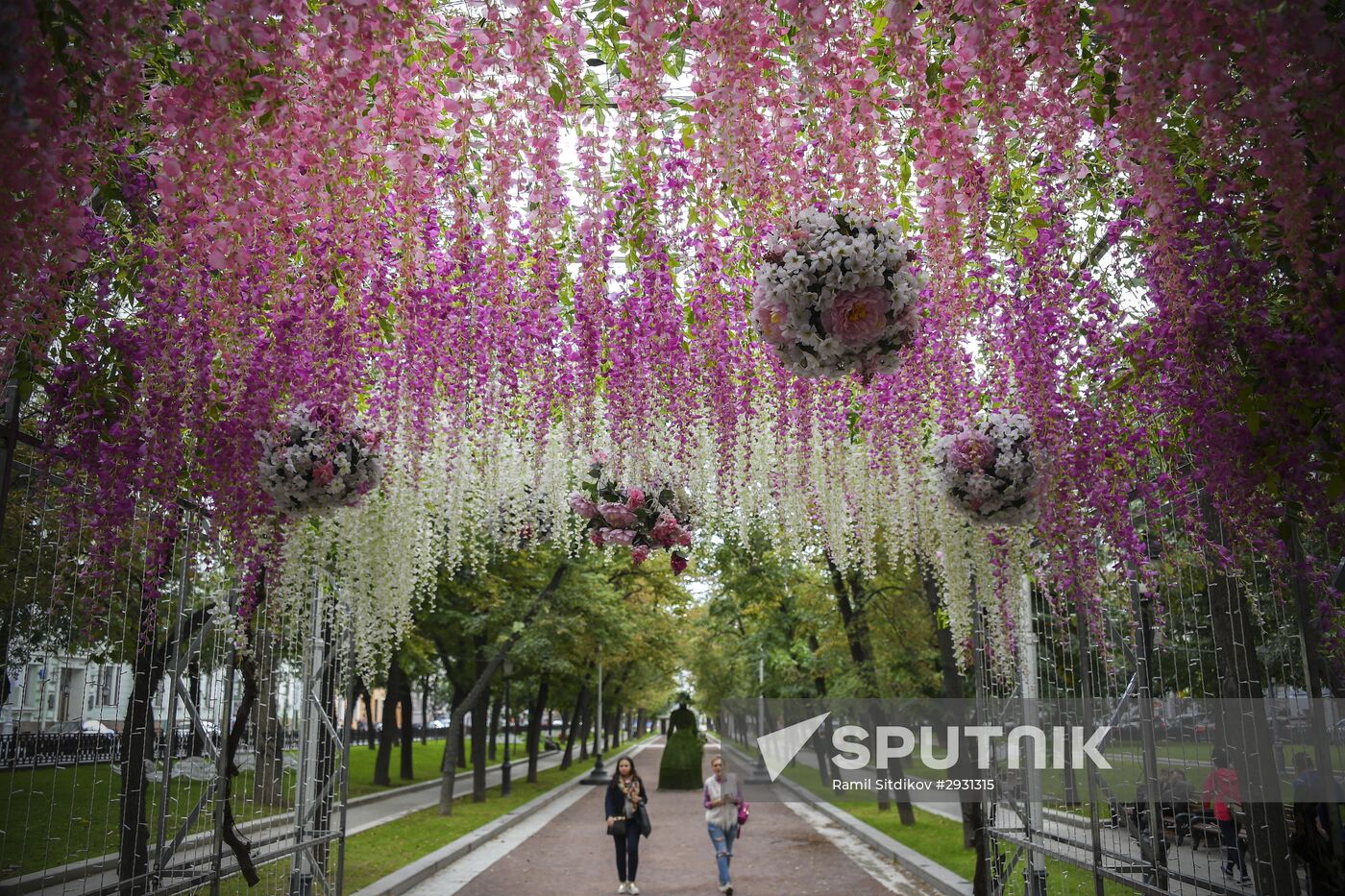Moscow ahead of City Day