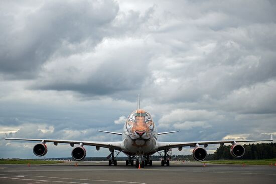 Unveiling of Boeing 747-400 tiger livery