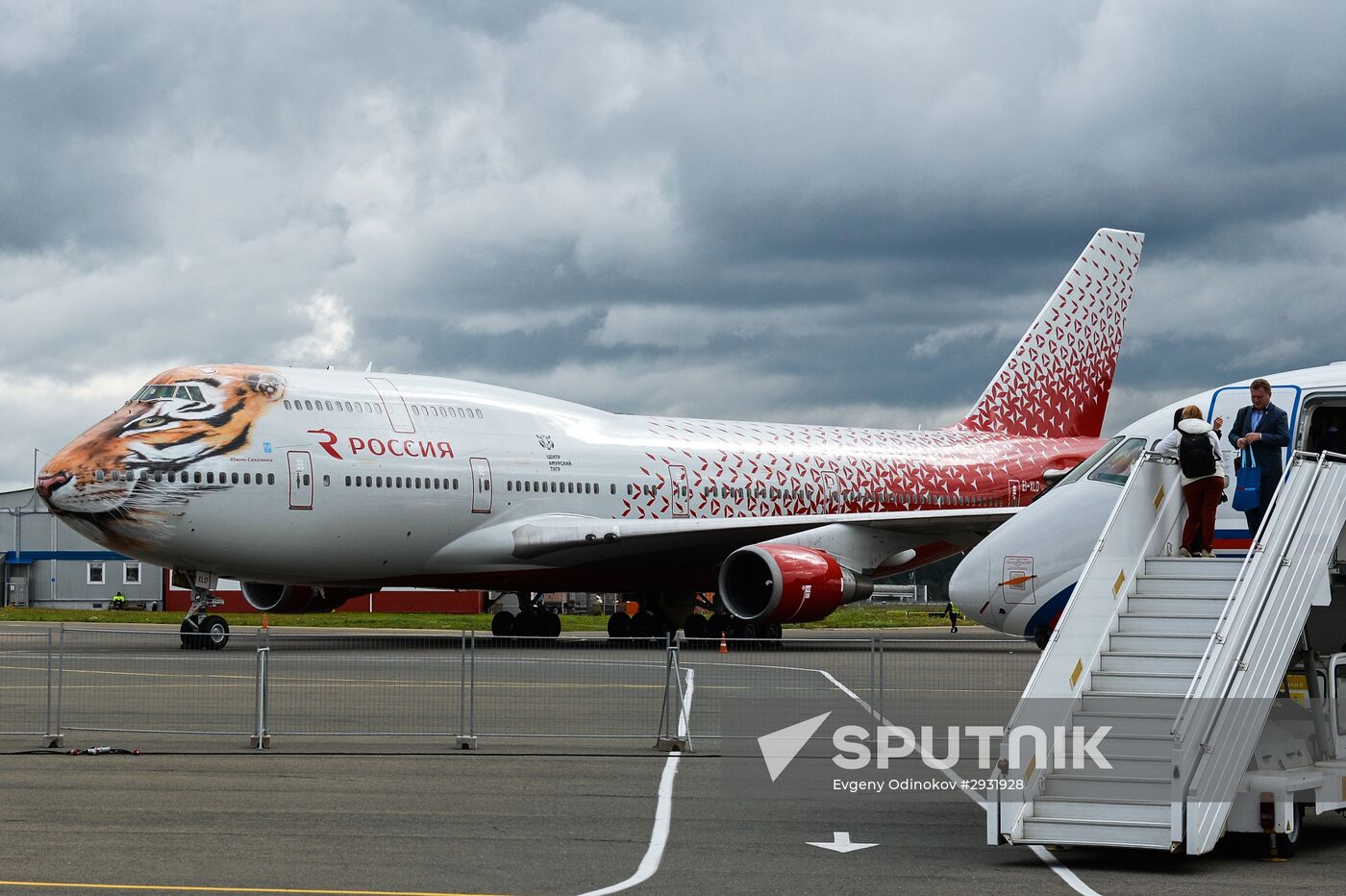 Unveiling of Boeing 747-400 tiger livery