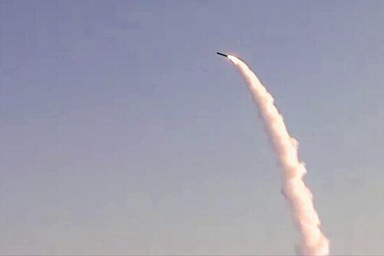 Caspian Flotilla ships launch Kalibr missiles at Kavkaz-2016 exercise