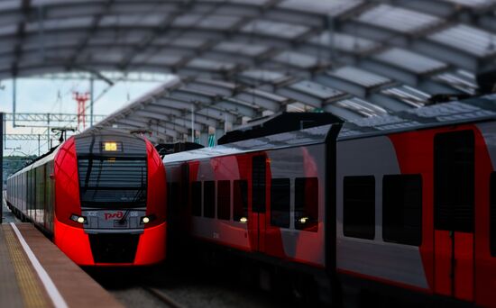 Preparations for opening of Moscow Central Circle