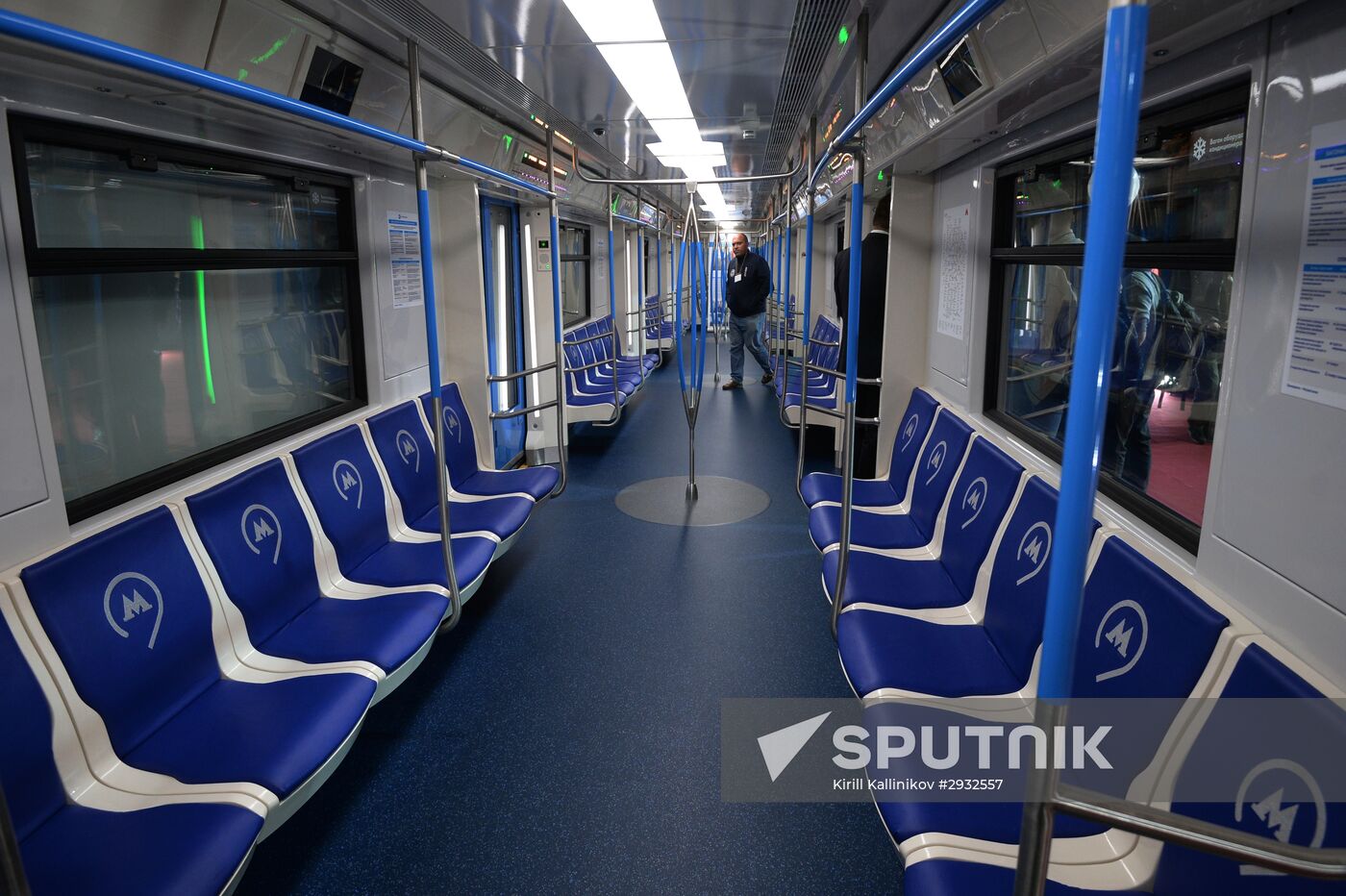 New Moscow metro train Moskva presented